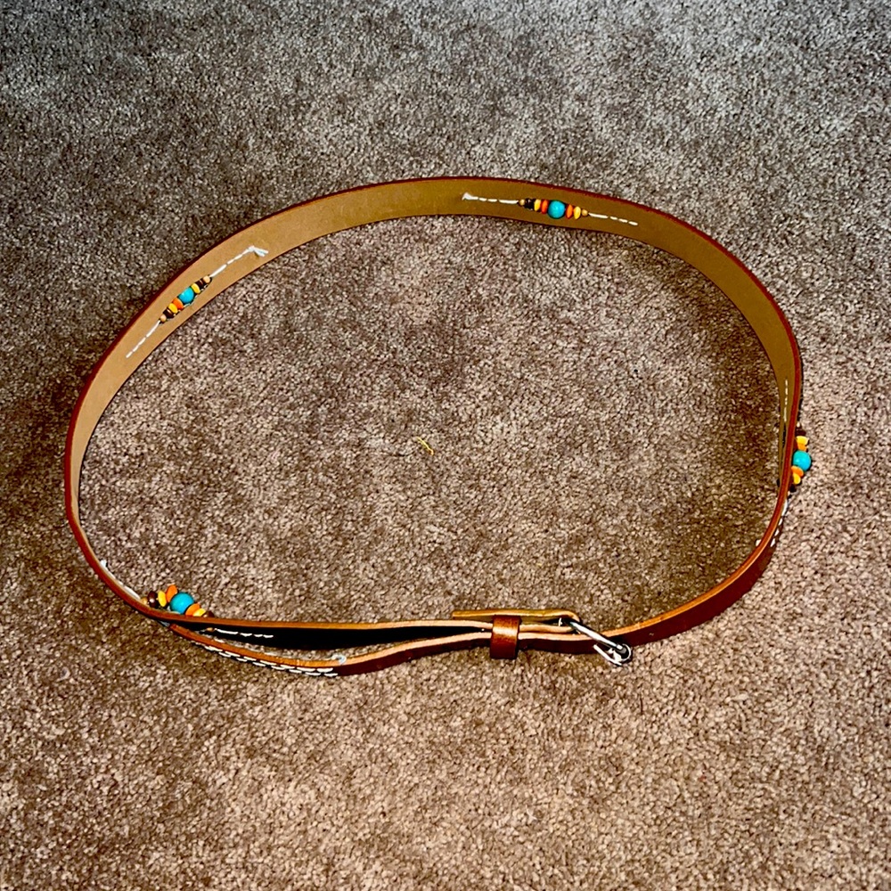 Girls brown belt size medium